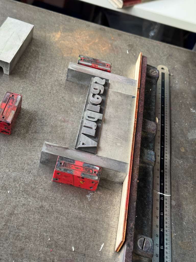 Foto von Barbara Nedved Bleisatz »Andreas« für die Namenschilder